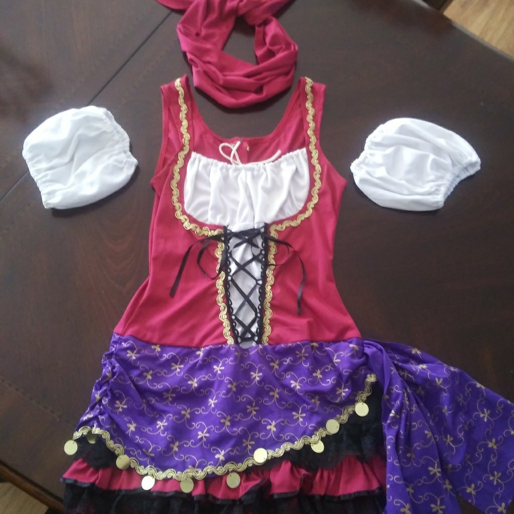 Sexy gypsy Halloween costume